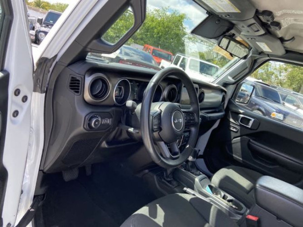 selling-my-2020-jeep-wrangler-unlimited-sport-s-4wd-big-4